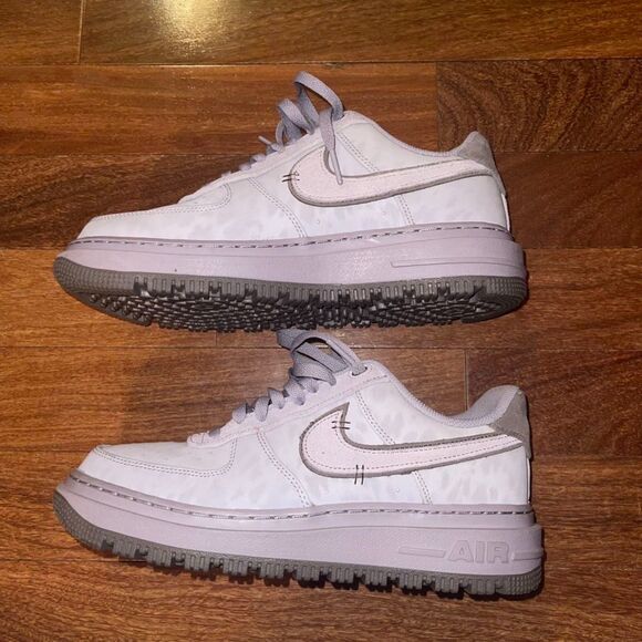 Nike Air Force 1 Low Luxe Providence Purple - Picture 2 of 8
